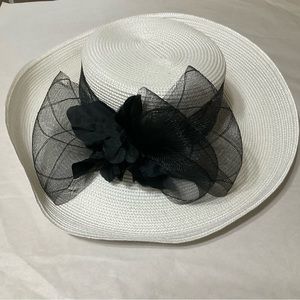 PLAZA Suite New York Brent Wide Brim Floppy Straw Hat White with Black Organza